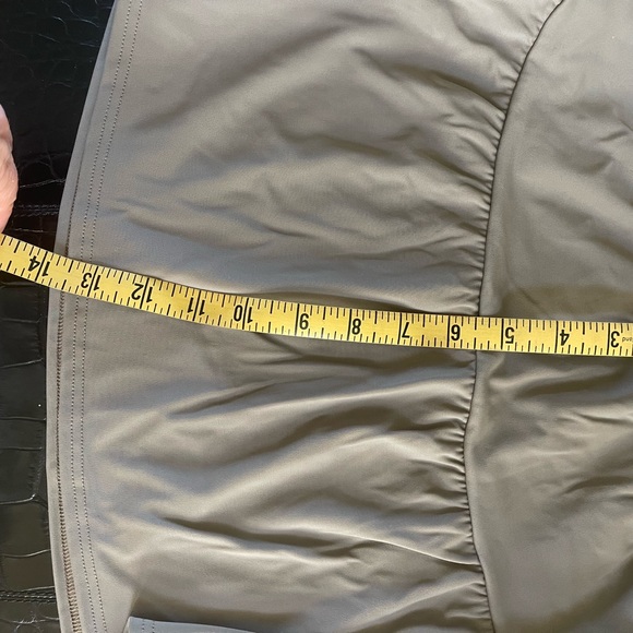 VINTAGE BURBERRY MINI SKIRT - Picture 6 of 11